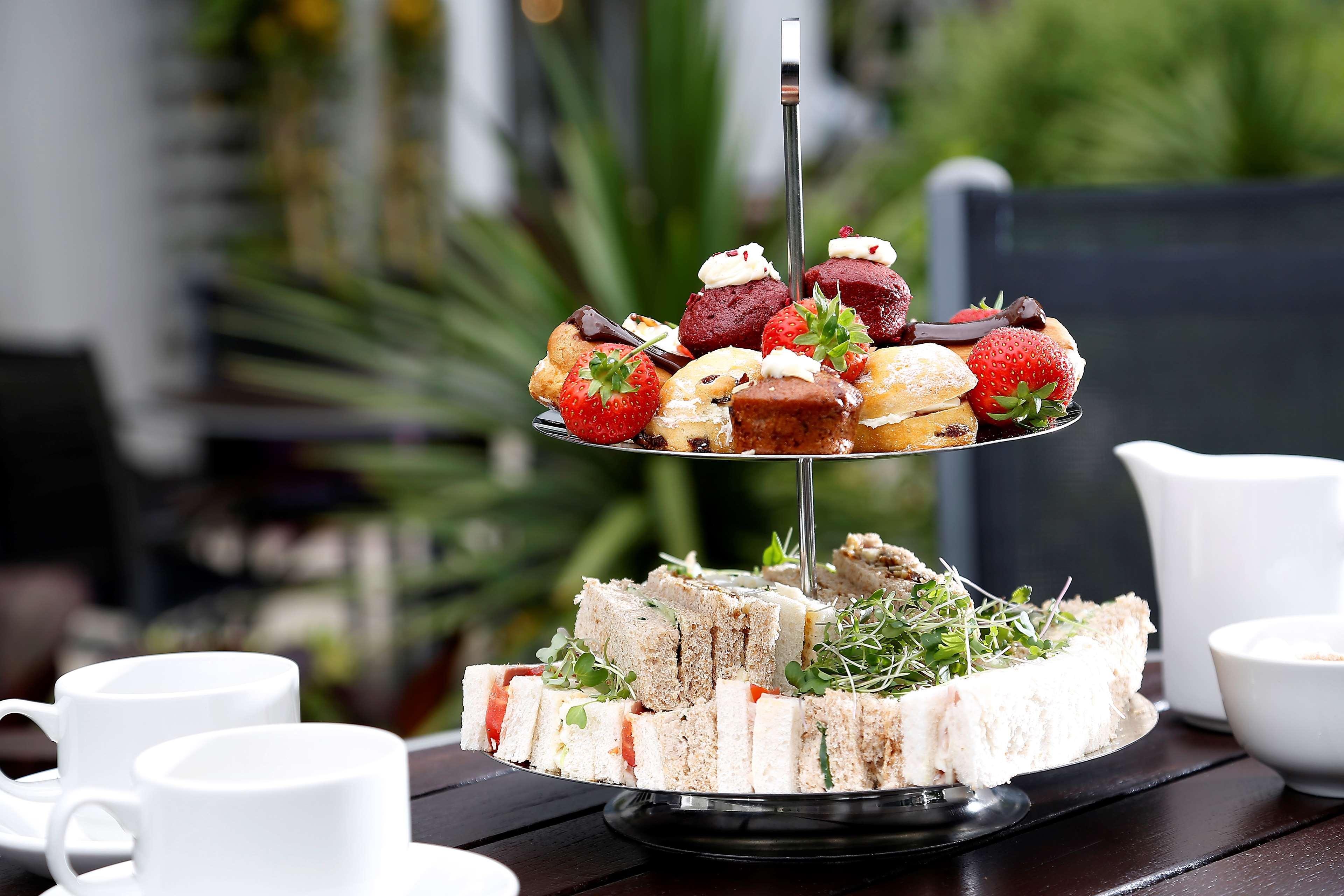 Best Western Plus Pinewood Manchester Airport-Wilmslow Hotel Buitenkant foto