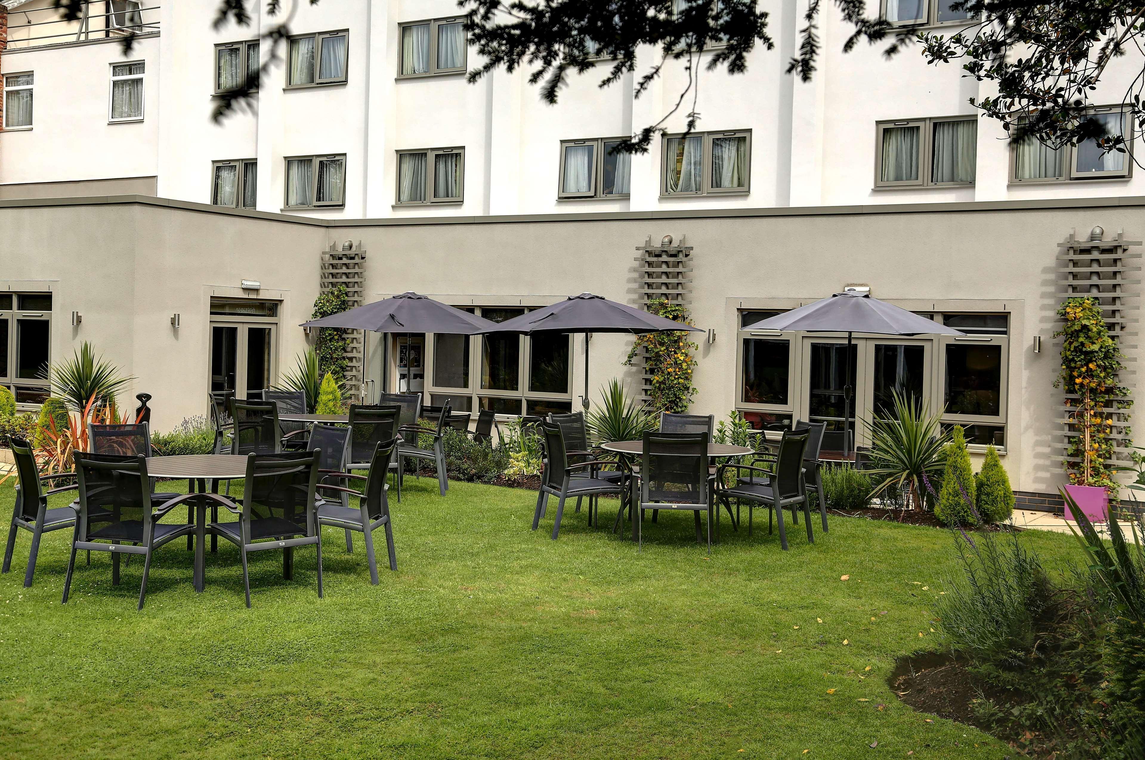 Best Western Plus Pinewood Manchester Airport-Wilmslow Hotel Buitenkant foto