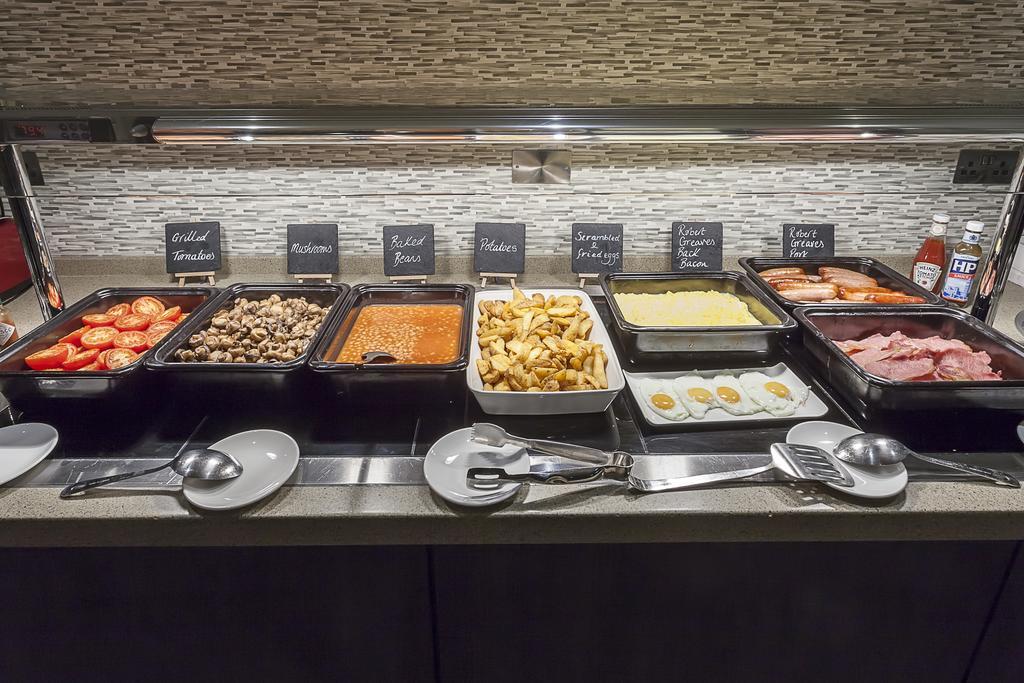 Best Western Plus Pinewood Manchester Airport-Wilmslow Hotel Buitenkant foto