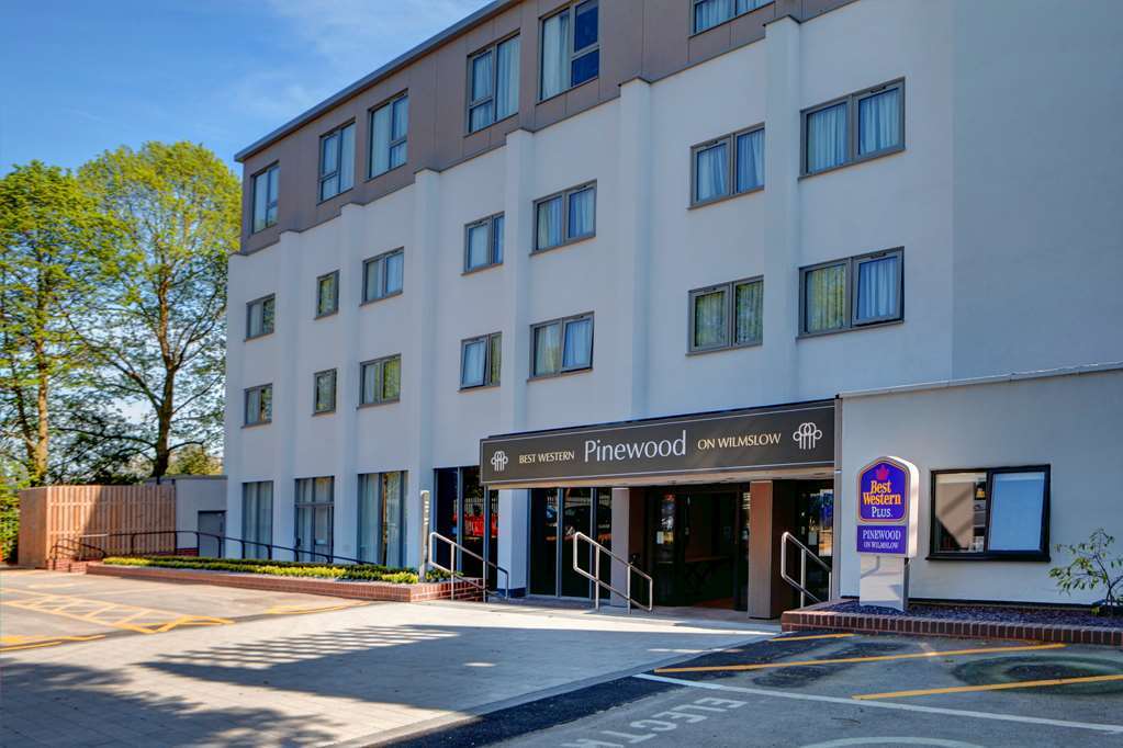 Best Western Plus Pinewood Manchester Airport-Wilmslow Hotel Buitenkant foto