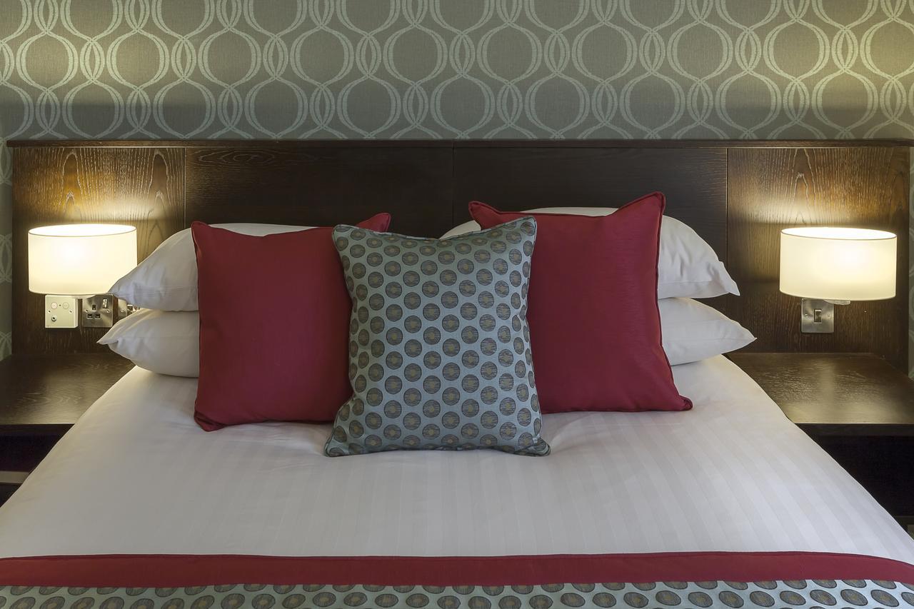Best Western Plus Pinewood Manchester Airport-Wilmslow Hotel Buitenkant foto